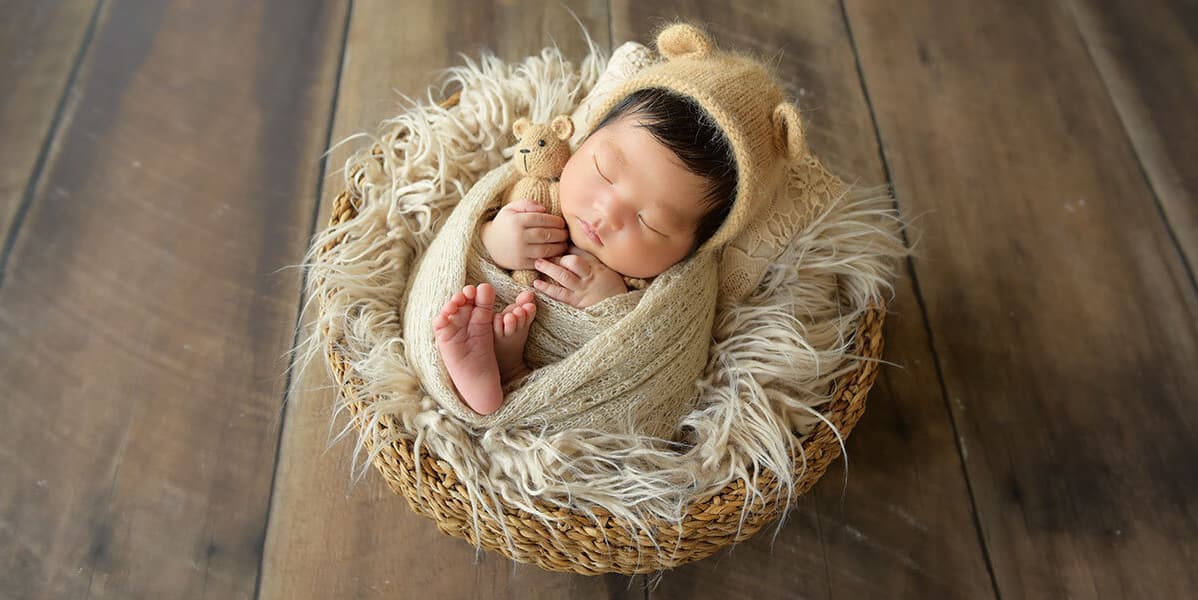 豊中市でニューボーンフォト